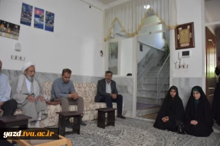 دیدار مسئولان دانشگاه ملی مهارت یزد با خانواده شهید محسن زارع به مناسبت ولادت امام رضا (ع) 3