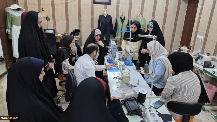 شکوفایی مهارت در سایه‌سارِ دانش؛ برگزاری ورکشاپ سه روزه، تخصصی تجهیزات کارگاهی در آموزشکده ملی مهارت دختران میبد
 7