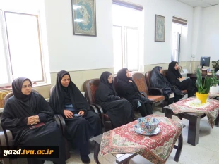 برگزاری نخستین نشست هم‌اندیشی کارکنان در سال ۱۴۰۵ در آموزشکده ملی مهارت دختران میبد
 6