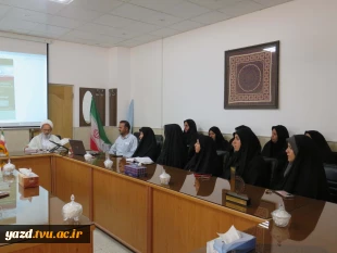 برگزاری نخستین نشست هم‌اندیشی کارکنان در سال ۱۴۰۵ در آموزشکده ملی مهارت دختران میبد
 7