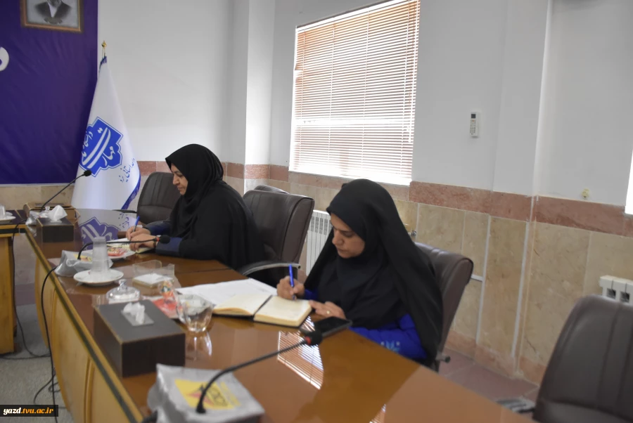 دیدار و گفتگوی صمیمانه رئیس دانشگاه ملی مهارت استان یزد با رؤسای مراکز تابعه؛ تأکید بر رفع موانع و پیشبرد اهداف دانشگاهی 4