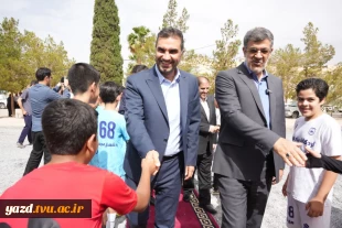 بهره‌برداری از زمین چمن مصنوعی  درآموزشکده شهید بهشتی اردکان 5