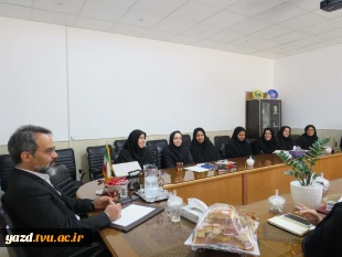برگزاری جلسه شورای آموزشی با حضور معاونت آموزشی پژوهشی استان در آموزشکده ملی مهارت دختران میبد
 5