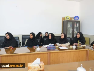 برگزاری جلسه شورای آموزشی با حضور معاونت آموزشی پژوهشی استان در آموزشکده ملی مهارت دختران میبد
 8