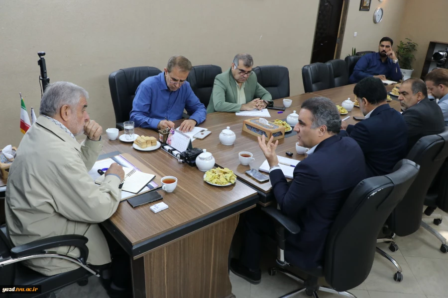 حضور ریاست دانشگاه ملی مهارت استان یزد در نشست بررسی آمایش رشته‌های تحصیلی استان  3