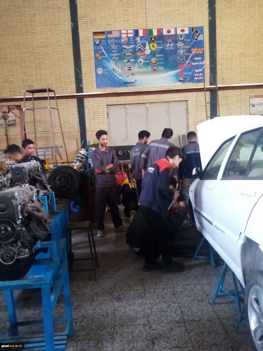 برگزاری کلاس های عملی در دانشگاه ملی مهارت استان یزد 12