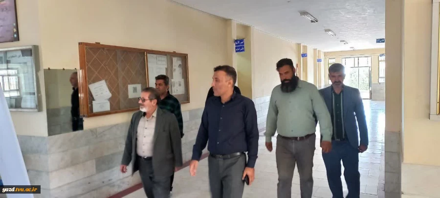 برگزاری آیین تجلیل از بازنشستگان دانشکده ملی مهارت شریف ابرکوه با تقدیر از یک عمر تلاش علمی و اجرایی 7
