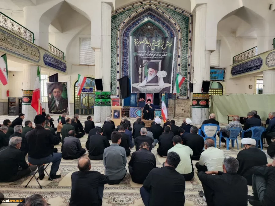 برگزاری مراسم بزرگداشت رهبر شهید انقلاب اسلامی 3