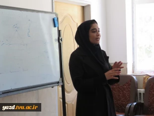 برگزاری جلسه مصاحبه علمی و تخصصی مدرسان رشته گرافیک در آموزشکده ملی مهارت دختران میبد
 9