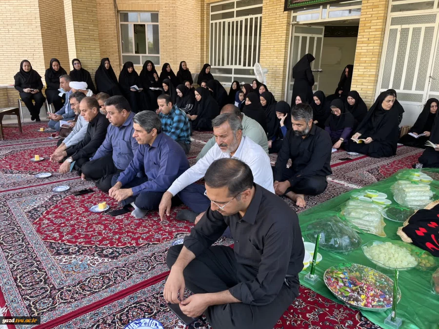 تکرار سنت دیرینه سوگواری شهادت حضرت رقیه (س) در آموزشکده ملی مهارت دختران یزد – حضرت رقیه (س))
 6
