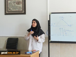 برگزاری جلسه مصاحبه و ارزیابی اساتید رشته‌های گرافیک و طراحی دوخت در آموزشکده ملی مهارت دختران میبد
 10