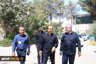 بازدید نماینده مردم یزد از حوزه برگزاری کنکور سراسری ۱۴۰۵ در دانشگاه ملی مهارت یزد 2