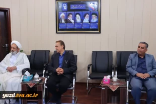 دیدار رئیس دانشگاه ملی مهارت استان یزد با امام جمعه بافق 4