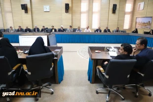 حضور ریاست دانشگاه ملی مهارت استان یزد در نشست قرارگاه حمایت از خانواده و جوانی جمعیت استان 

 2