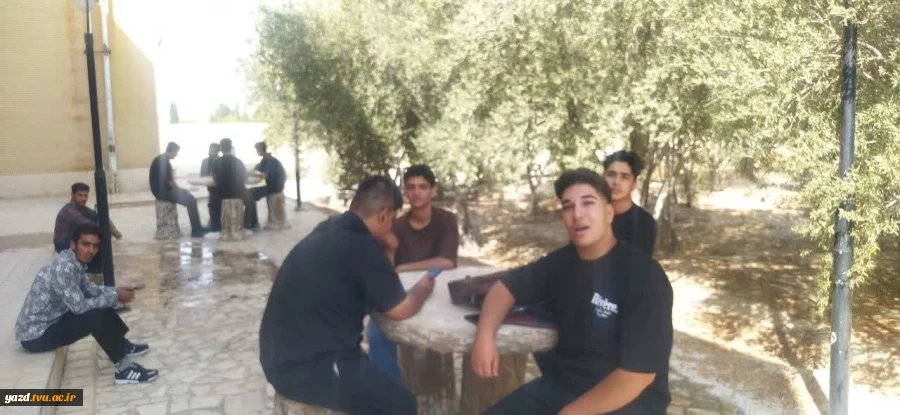 بهار دانش در پاییز؛ شور و نشاط بازگشت به دانشکده  2