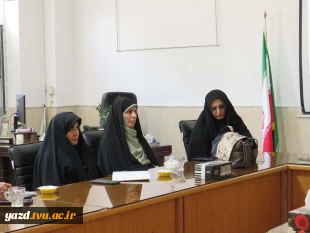 برگزاری نشست اساتید معارف آموزشکده ملی مهارت در آستانه سال تحصیلی جدید
 5
