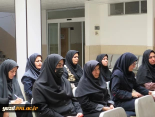 برگزاری مانور پناهگاهی و تخلیه اضطراری در آموزشکده ملی مهارت دختران میبد
 4